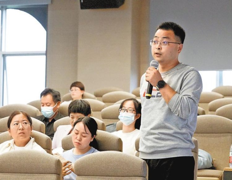 渭南市财政局举办今年首期“会计实务面对面”培训